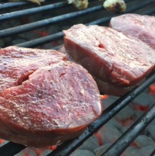 Tips for Grilling Beef Tenderloin Steaks